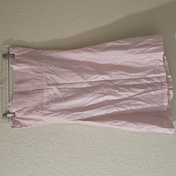 Elegant Pink Ruffled Dress - Picture 2 of 5